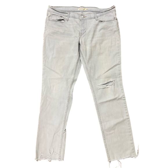 Levi's 524 Skinny Light Wash Distressed Raw Hem Low Rise Skinny Jeans Women's 31 - Picture 1 of 10